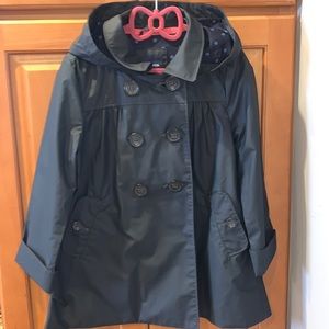Gap Raincoat. Size Small (6-7)